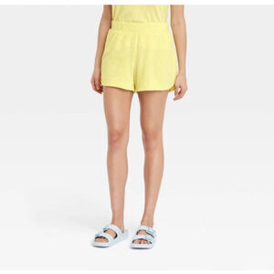 Womens Mid Rise Pull On Shorts Yellow Size Medium18